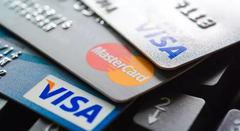 Man Arrested After Trying To Use Stolen Credit Cards