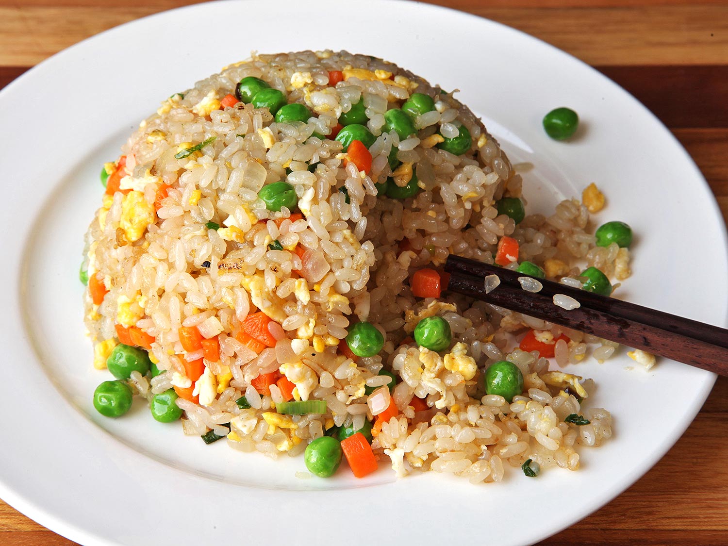 Delicious Chinese Fried Rice In 7 Minutes