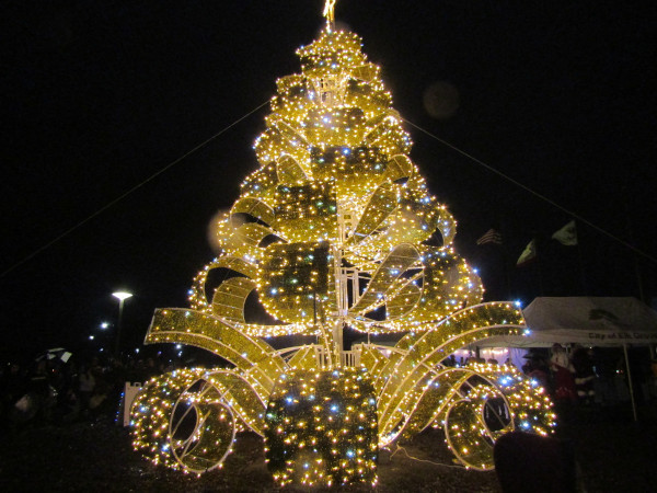 Lighting Up The Holidays With The Illumination Holiday Festival