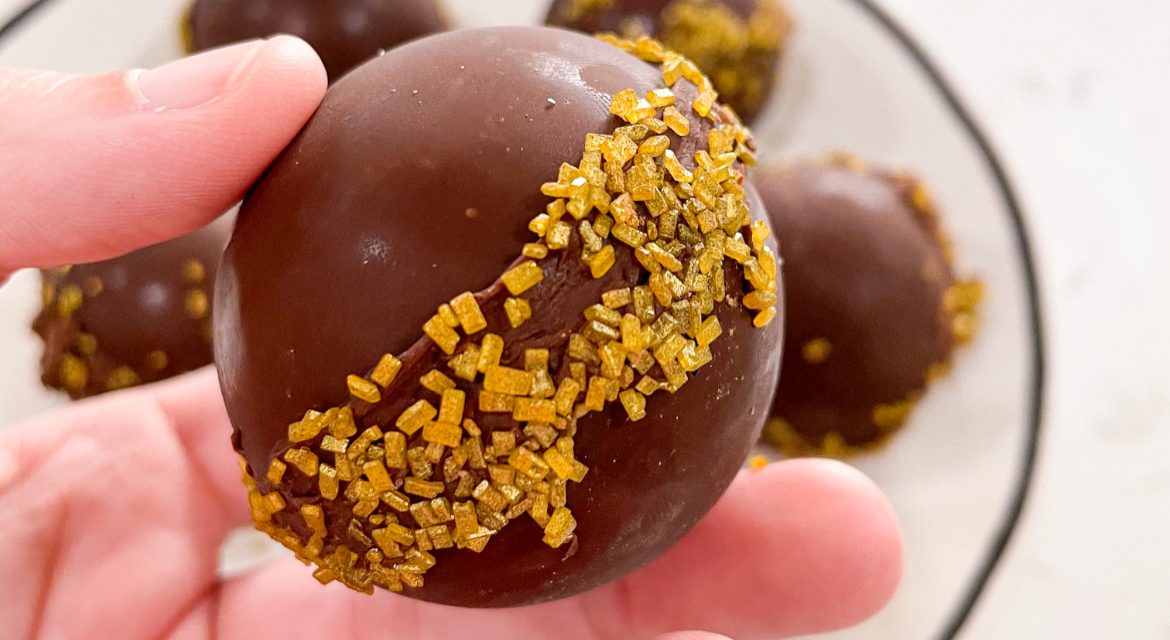 Watch  The Ball Drop Hot Chocolate Bombs