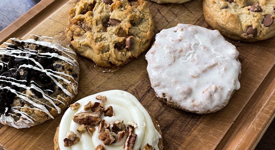 Crumbl Cookies: Elk Grove’s Sweet Spot