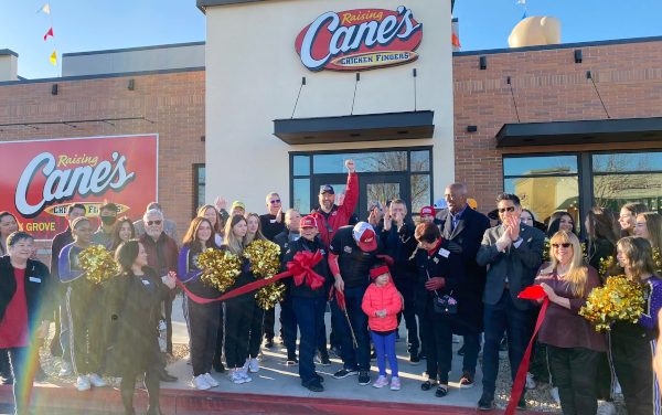 Raising Cane’s Chicken Fingers Grand Opening Creates Buzz in Elk Grove