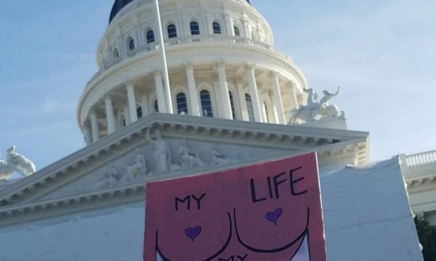 Supreme Court Overturns Landmark Case Roe v. Wade